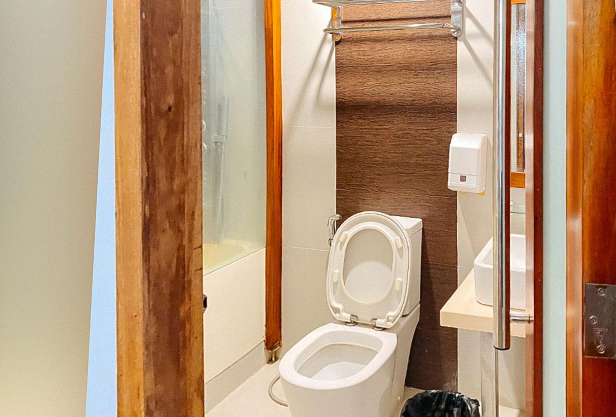 Villa Rosita Hotel Нага Экстерьер фото